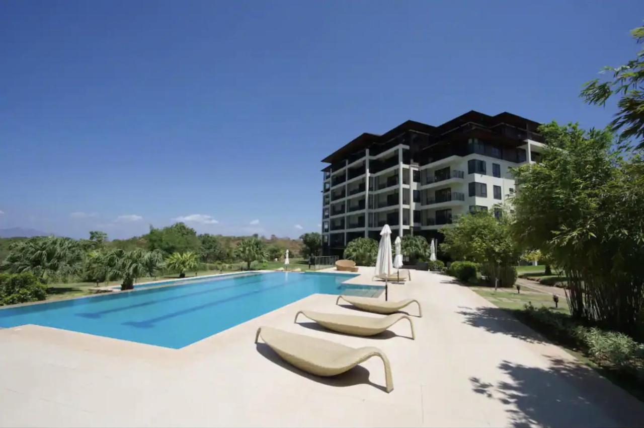 Anvaya Cove Short Term Rental Condos Morong  Exterior foto